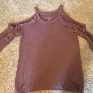 Open shoulder long sleeve top
